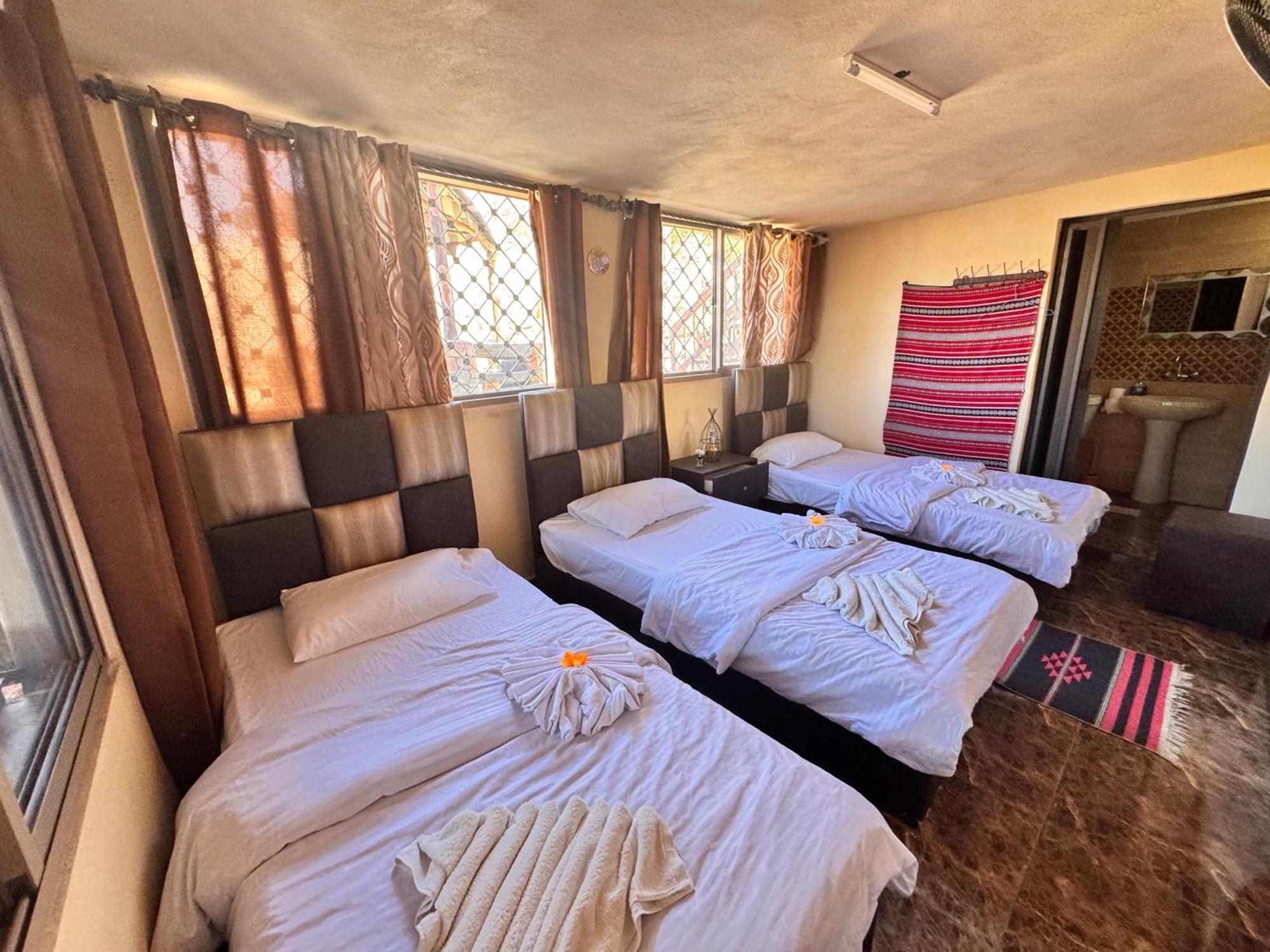 Dana Tower Hotel 部屋 写真